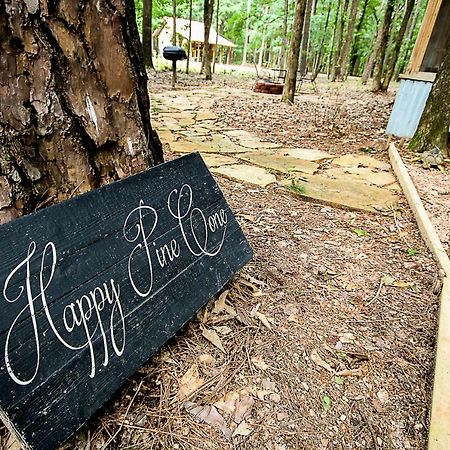 Happy Pine Cone Villa ไทเลอร์ ภายนอก รูปภาพ